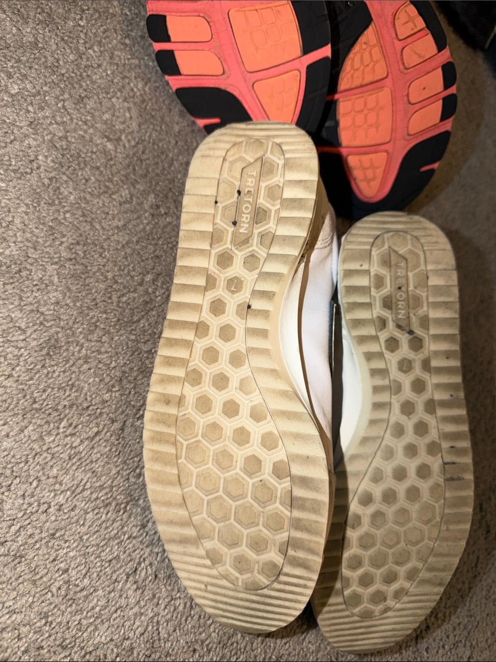 Asics and Tretorn Sneakers size 7 - Picture 8 of 8